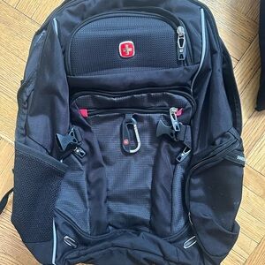 SwissGear Black Smart Laptop Backpack